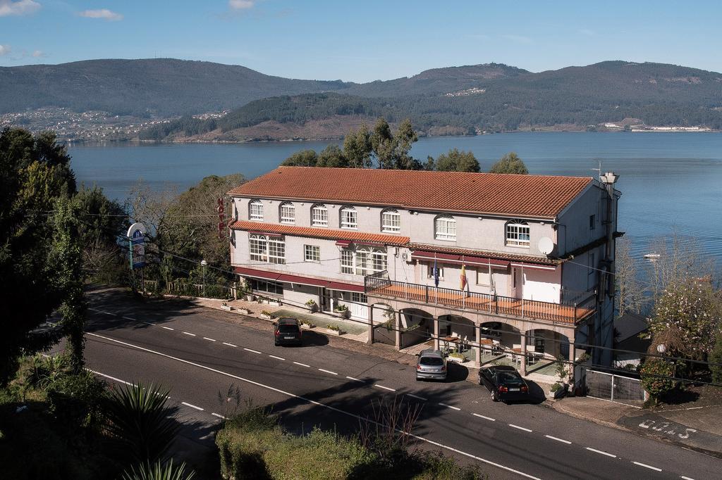 Hotel Santo Apostol Redondela Exterior foto
